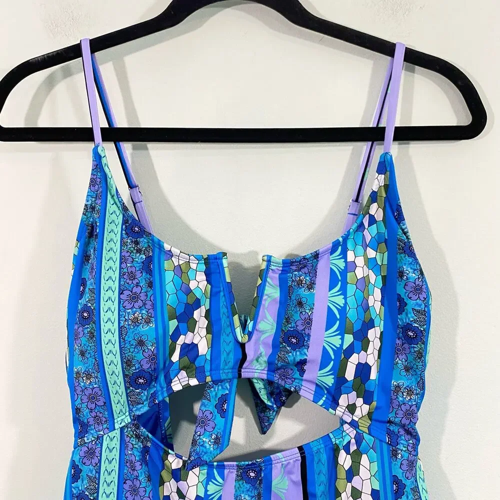 Lucky Brand Women's Blue Floral Graphics V-neck Cutout One Piece Swimsuit Size L